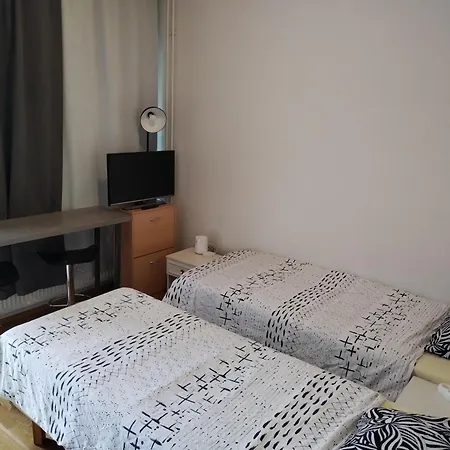 Siisti Yksioe Linnanmaalla Апартаменты